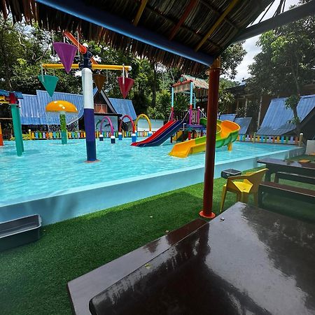Shari-La Perhentian Island Resort Kampong Pasir Panjang  Eksteriør billede